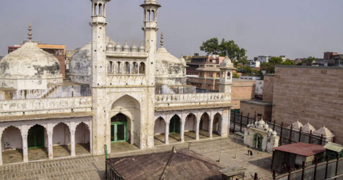 Gyanvapi Mosque case: Varanasi Court dismisses Muslim's side plea, defers hearing till Dec 2